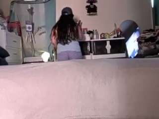angelinahoneyluv