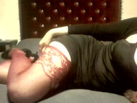 Bonjour je suis une belle femme de 50 ans au style atypique