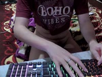 Gabriely 23 years old from Recife watching content and calls too