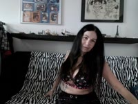 Bonjour les Hommes......Je suis de retour pour passer de delicieux moments ensemble. Hate de revoir mes anciens visiteurs adores...et de faire connaissance avec les nouveaux.