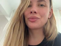 Your goddess, Not only sexy and beautiful, but also the sorceress of your fantasies.