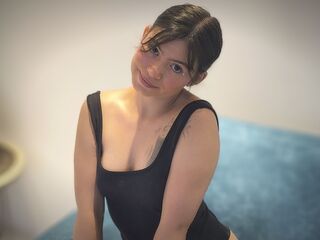 adult webcam chat room AmeliLuna