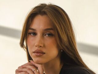 fingering webcamgirl picture AmelinaBrauberg