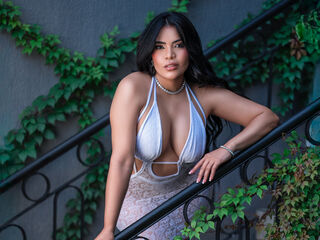 hot cam girl masturbating with dildo DayanaHille