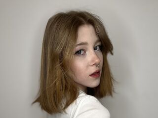 cam slut chat room EmiliaMurchie