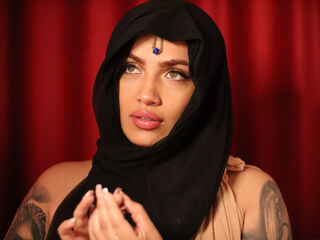 adult free chat LuciaLyone