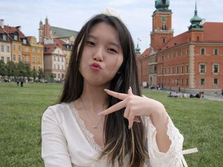 naked girl with webcam masturbating with dildo NellaBiggard