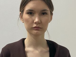 girl fingering bald pussy NelleLoehlein