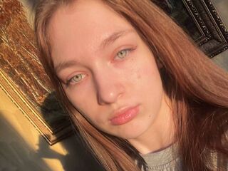 camwhore masturbating with sextoy RociSonina