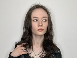 adult live web cam TenishaSeebold
