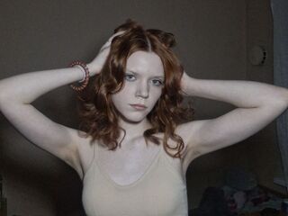 camgirl fingering bald pussy TheoLeis