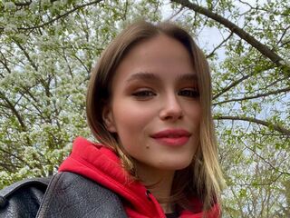 cam hooker VeronaBrucker