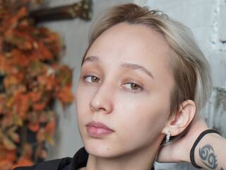 girl sex cam YuetteFreuden