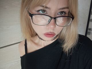 hot cam girl masturbating with sextoy AimiBrown
