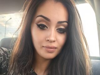 hot cam girl masturbating GiuliaLarry