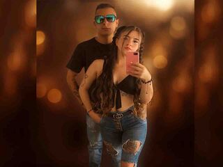 webcamgirl giving blowjob DavidAndNatha