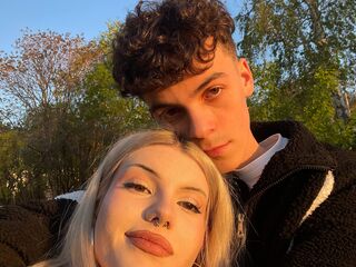 live sexshow JamesandAice