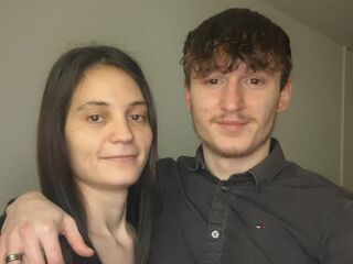 live webcam couple sexshow KatherineAndStef