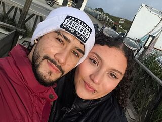 kinky webcam TylerAndMalory