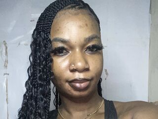 latex cam sex BellaPeter