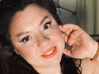 ass spanking cam whore EllaWoodstock