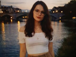 golden shower sex show MazeHistoria