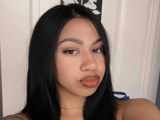 chatroom webcam picture AaliyahJordan