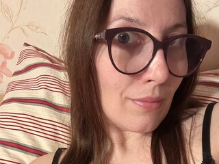 cam hooker chatroom AlanyssLyon