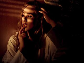 hardcore live show AlexandraBallish