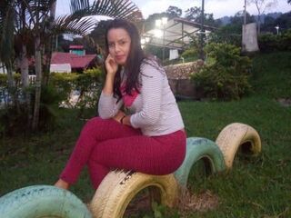 camgirl masturbating with sextoy AmandaRuiz