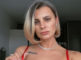 girl sex cam AnishaBee