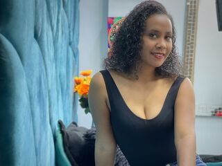 camgirl masturbating with sextoy AntonelaCoper