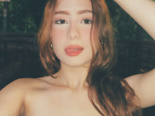 camgirl shaving pussy AntonellaLee