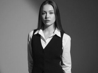 camgirl chat room ArianeRovell