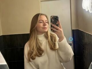 cam girl live webcam video AryaThomas