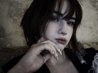masturbating cam girl AudryGerveler