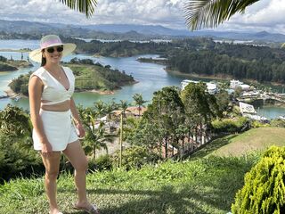 camgirl livesex AuraCrhistina