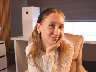 camgirl playing with sex toy AvaRedgate