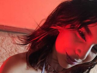 hot cam girl masturbating with vibrator AylaStonne