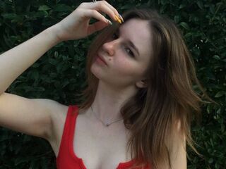 naked cam girl fingering pussy AzzieMozee