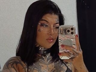 erotic cam BellaTixy