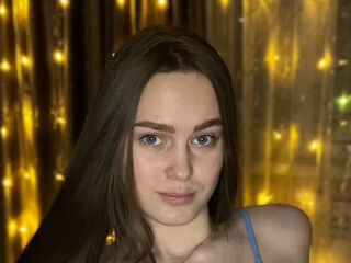 chatroom webcam BernardineCaiafa