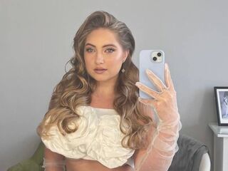 girl webcam show BernieceWarmath