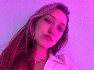 hot camwhore BrandieBeninati