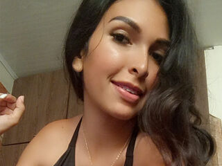sexy webcamgirl BrendaMontecarlo