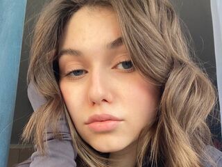 hot strip tease cam BriannaMauzey
