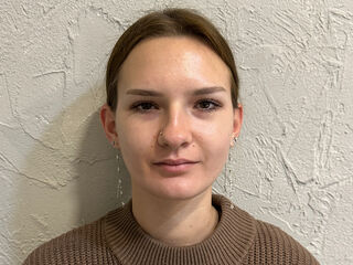 camgirl picture BritneySwiss