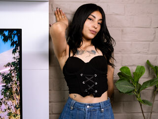 webcam girl BrunnetAlba