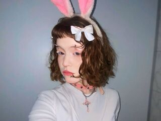 closeup webcam CamilaIce