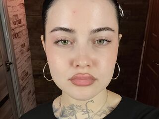 camgirl porn cam CarmenFurmanik